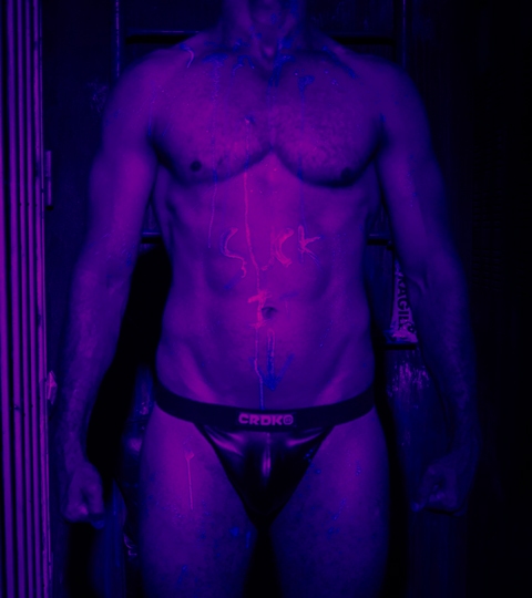 BLACK LIGHT WHITE PARTY