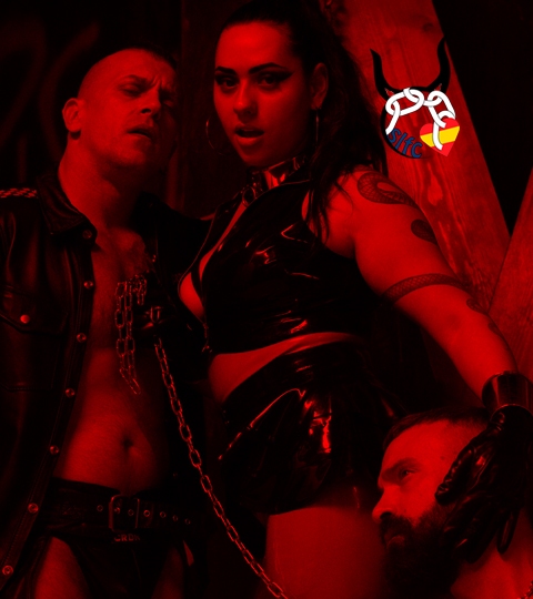 THE INTERNATIONAL PREMIERE